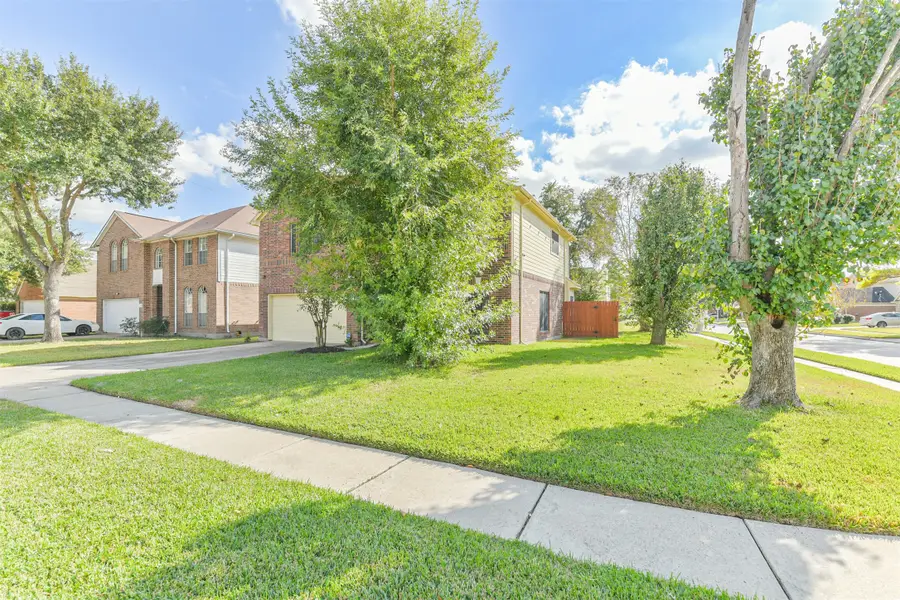 1747 Rushworth Drive, Houston, TX 77014 - Image #2