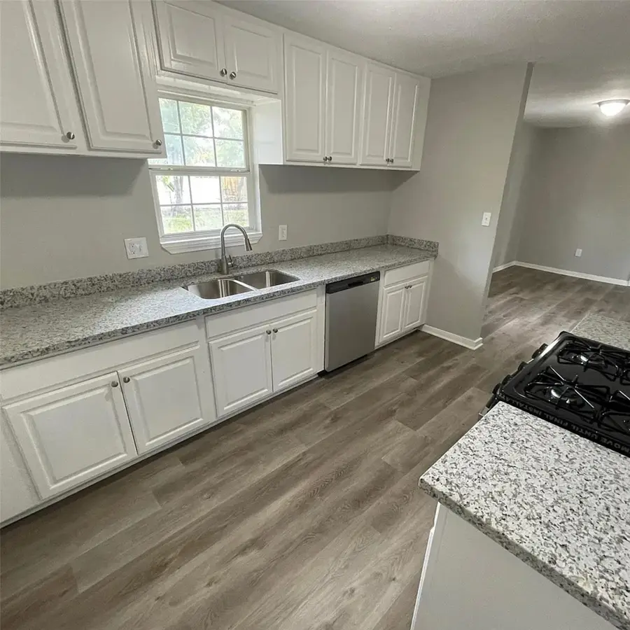 7617 Jutland Road, Houston, TX 77033 - #3