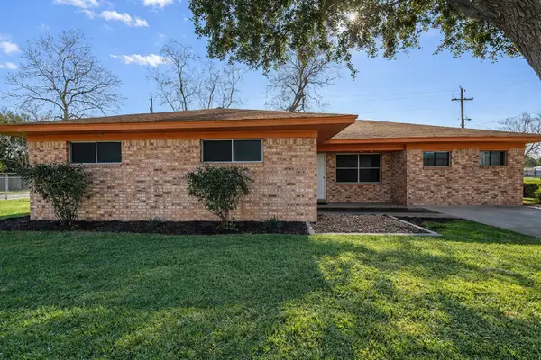 304 Frankie Street, Wharton, TX 77488