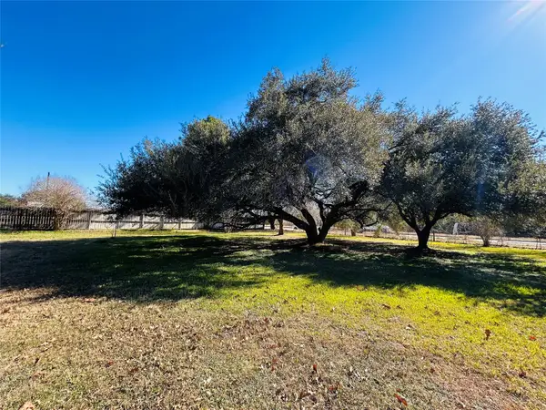 8879 Bailey Road, Pearland, TX 77578