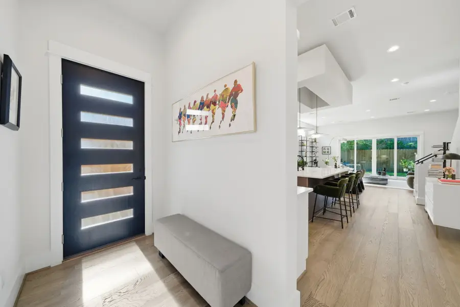 1529 Laird Street, Houston, TX 77008 - Image #2