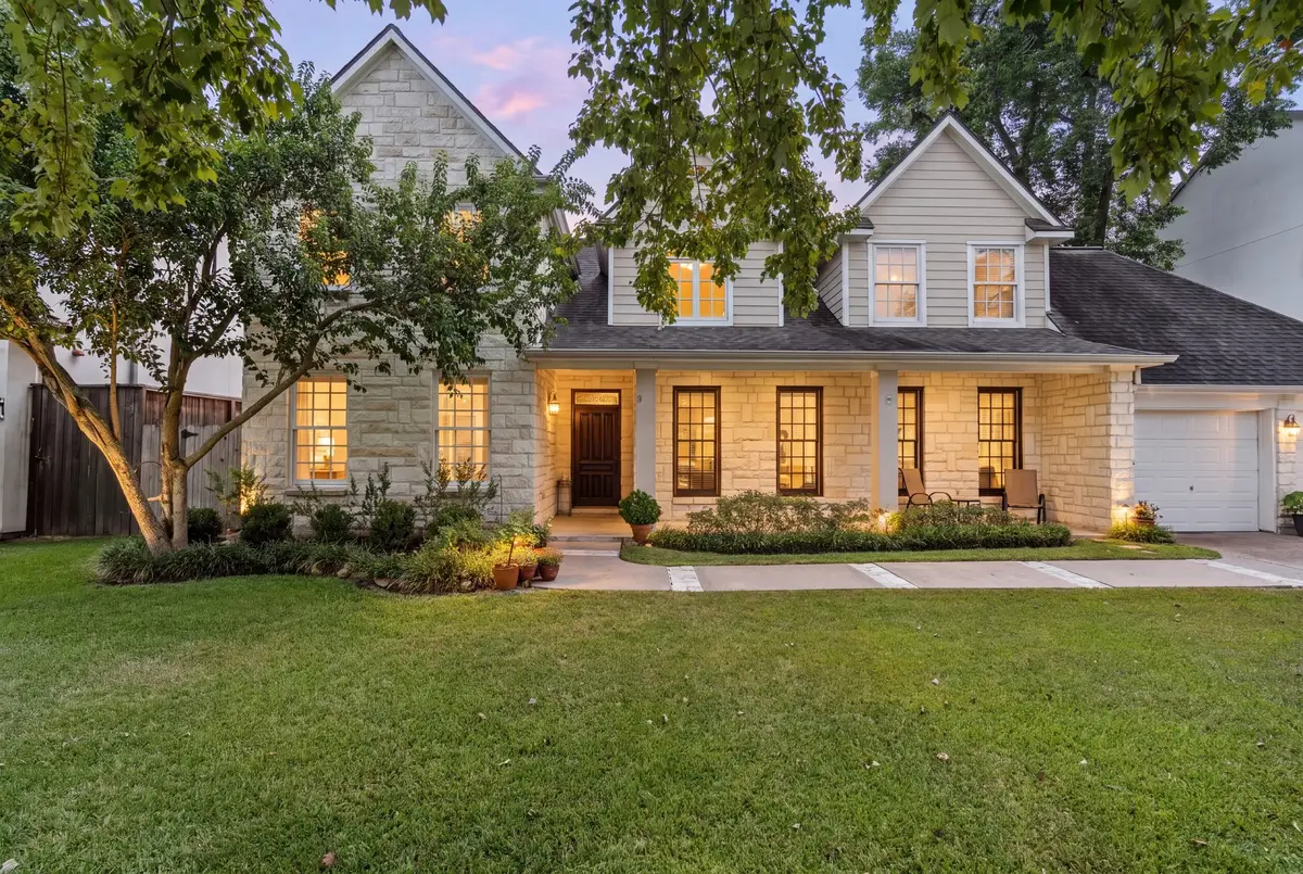 5321 Pocahontas Street, Bellaire, TX 77401 - #1