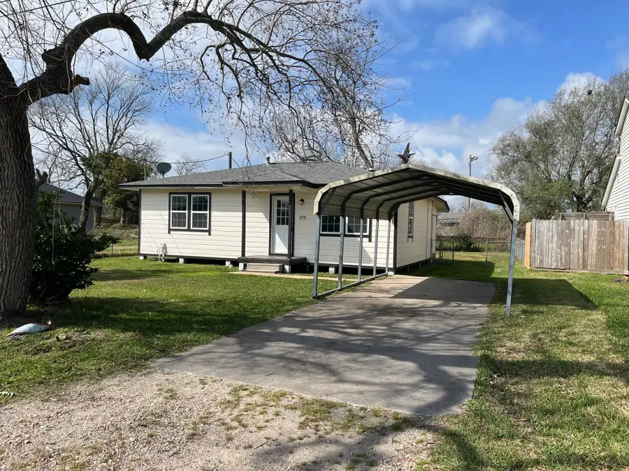 170 Lois Street, Clute, TX 77531 - #3