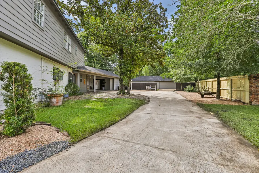 20 Little John Lane, Dayton, TX 77535 - #3