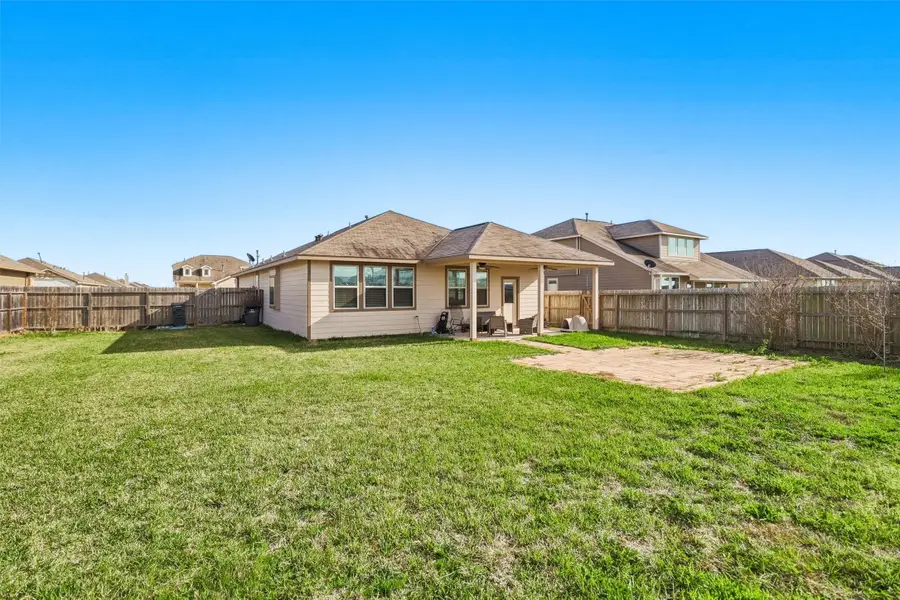 211 White Wing Lane, Sealy, TX 77474 - #2
