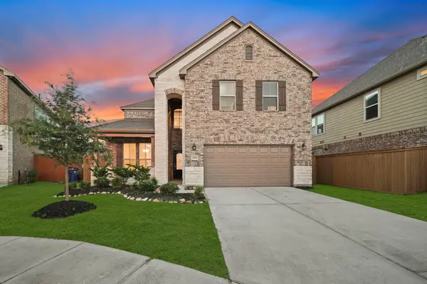 12808 Narrow Cove Drive, Texas City, TX 77568