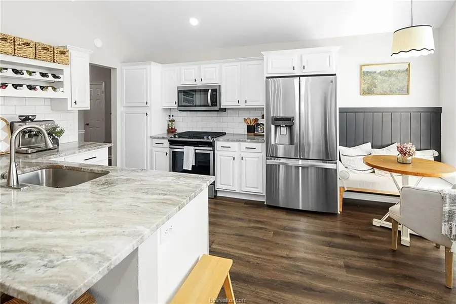 2524 Willow Bend Drive, Bryan, TX 77802 - #2