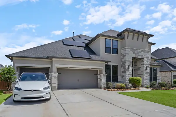 140 Lakehouse Landing Drive, Katy, TX 77493