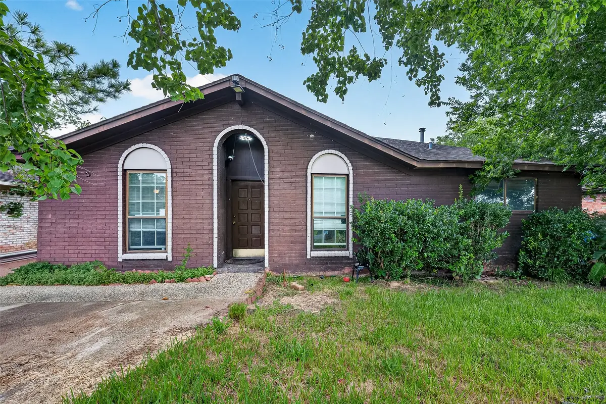 1318 2nd Street, League City, TX 77573 - #1