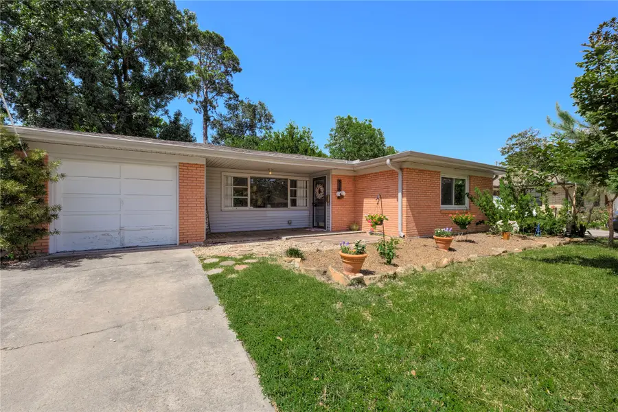 515 Azaleadell Drive, Houston, TX 77018 - #3
