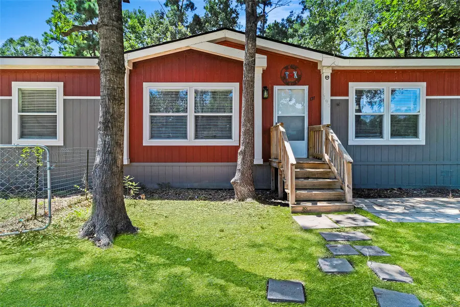 197 St Regis, Livingston, TX 77351 - Image #2