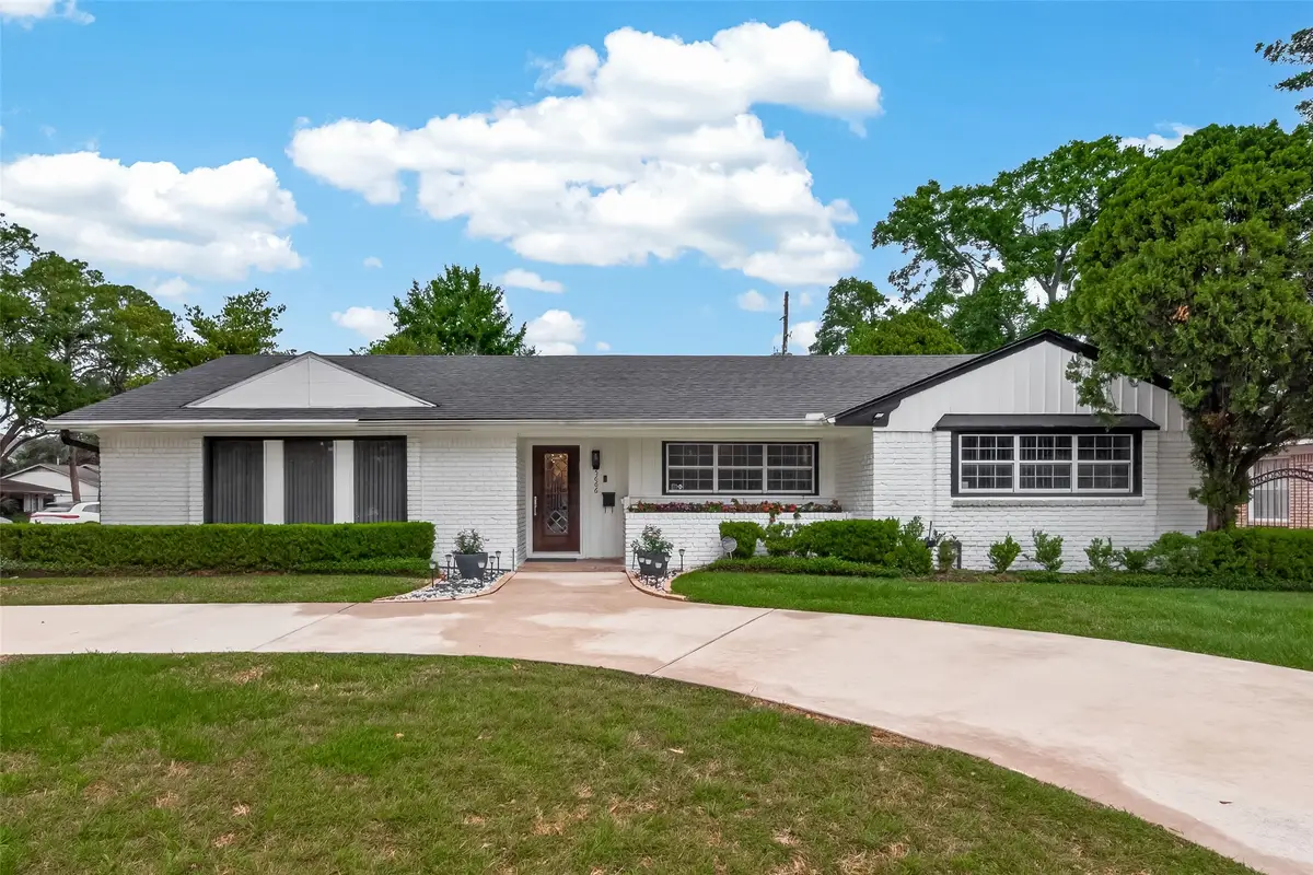 5666 Overbrook Lane, Houston, TX 77056 - #1