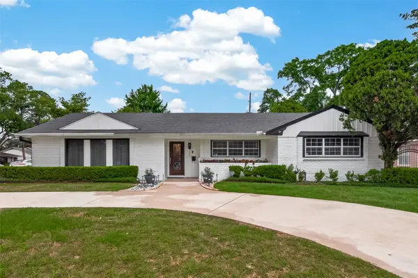 5666 Overbrook Lane, Houston, TX 77056