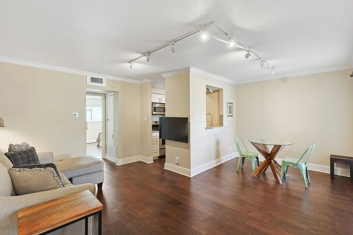 3402 Garrott Street #15, Houston, TX 77006 - #1