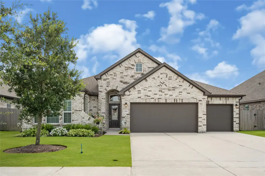 23214 Bordeaux Drive, Alvin, TX 77511 - #2