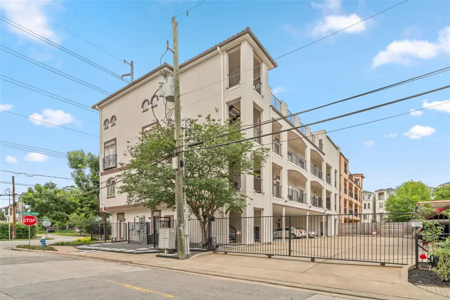 802 Jackson Hill Street #201, Houston, TX 77007 - #2