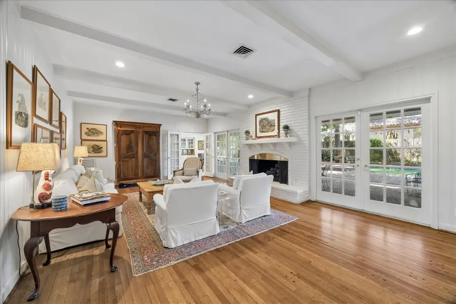 10926 Wickwild Street, Hunters Creek Village, TX 77024 - #2