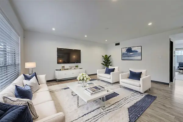 6326 Chevy Chase Drive #13, Houston, TX 77057