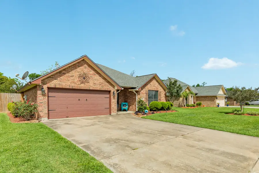 1038 Cardinal Drive, Richwood, TX 77566 - #2