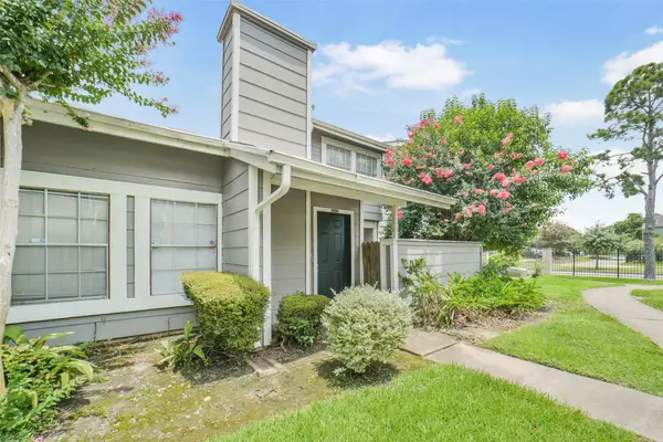 6333 Shadow Tree Drive, Houston, TX 77035