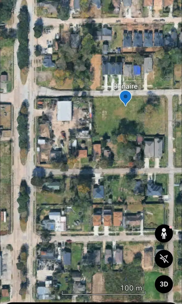 7918 Bonaire Street, Houston, TX 77028