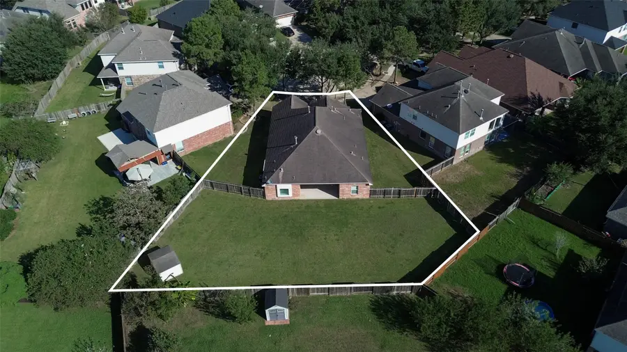 7031 Kendall Lake Court, Richmond, TX 77407 - Image #3