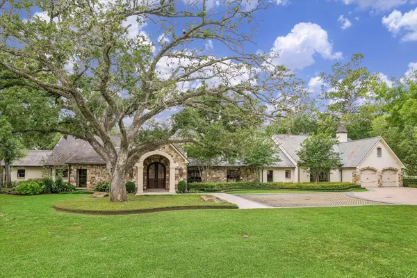 1 Gage Court, Houston, TX 77024