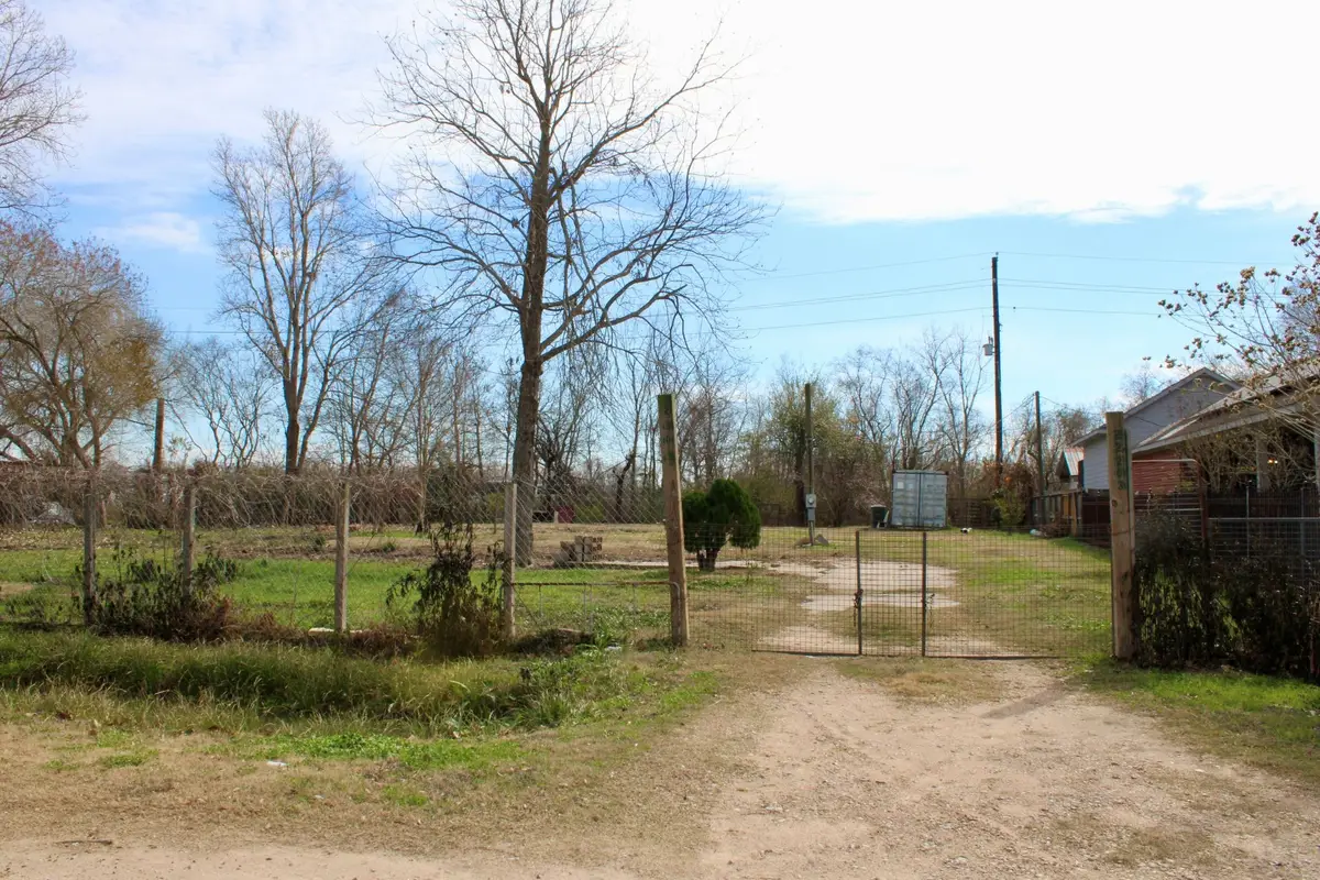 22203 Sandspoint Drive, Katy, TX 77449 - Image #1