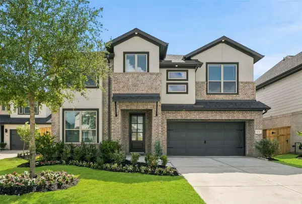 31034 Golden Felipe Street, Fulshear, TX 77441