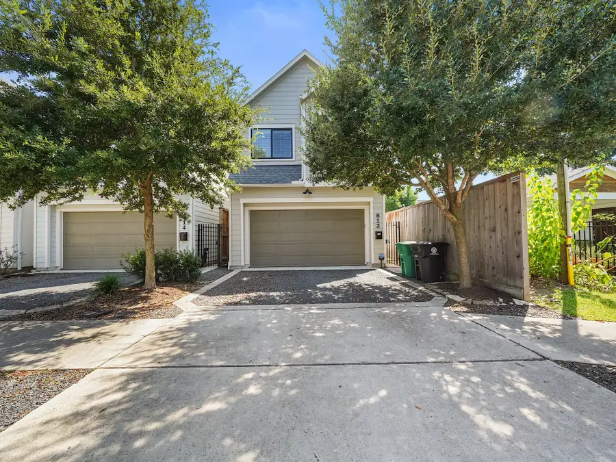 812 E 24th Street, Houston, TX 77009 - #2