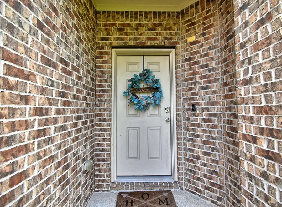 9919 Silver Terrace Drive, Rosharon, TX 77583 - #2