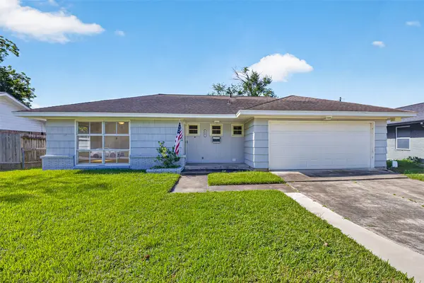 6307 Pineshade Lane, Houston, TX 77008