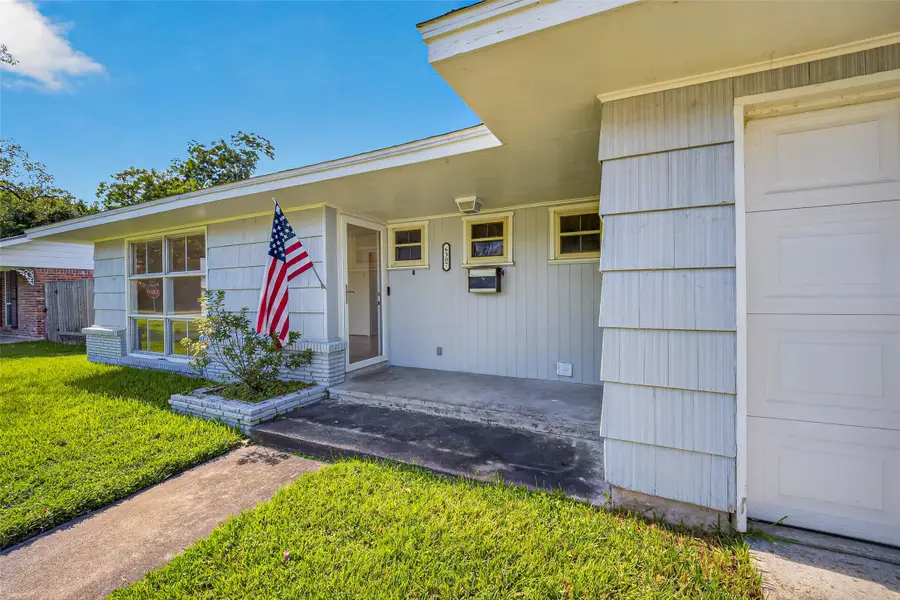 6307 Pineshade Lane, Houston, TX 77008 - #3