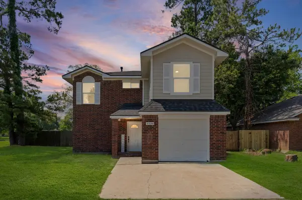 8026 Scarlet Tanager Drive, Humble, TX 77396