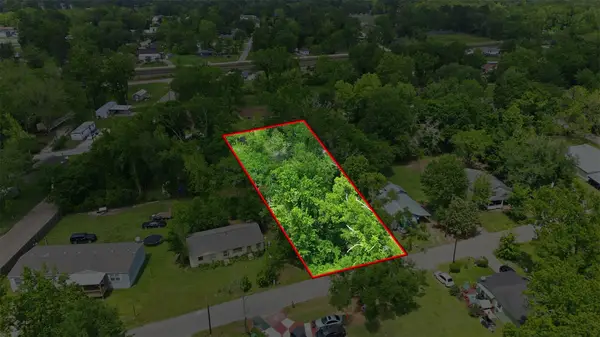 909 Linia Alfred Street, Cleveland, TX 77327