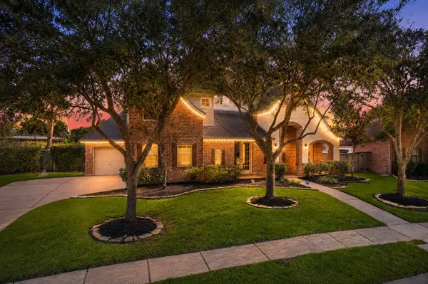 11803 Silverwood Bend Lane, Cypress, TX 77433