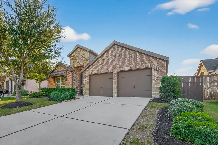 28435 Sycamore Falls Lane, Fulshear, TX 77441 - Image #3