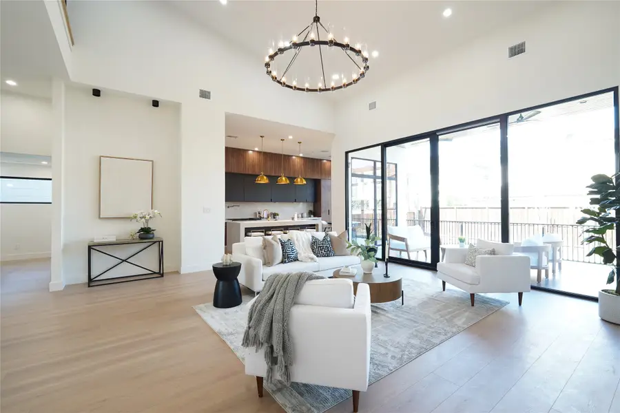 4708 Laurel St, Bellaire, TX 77401 - #2