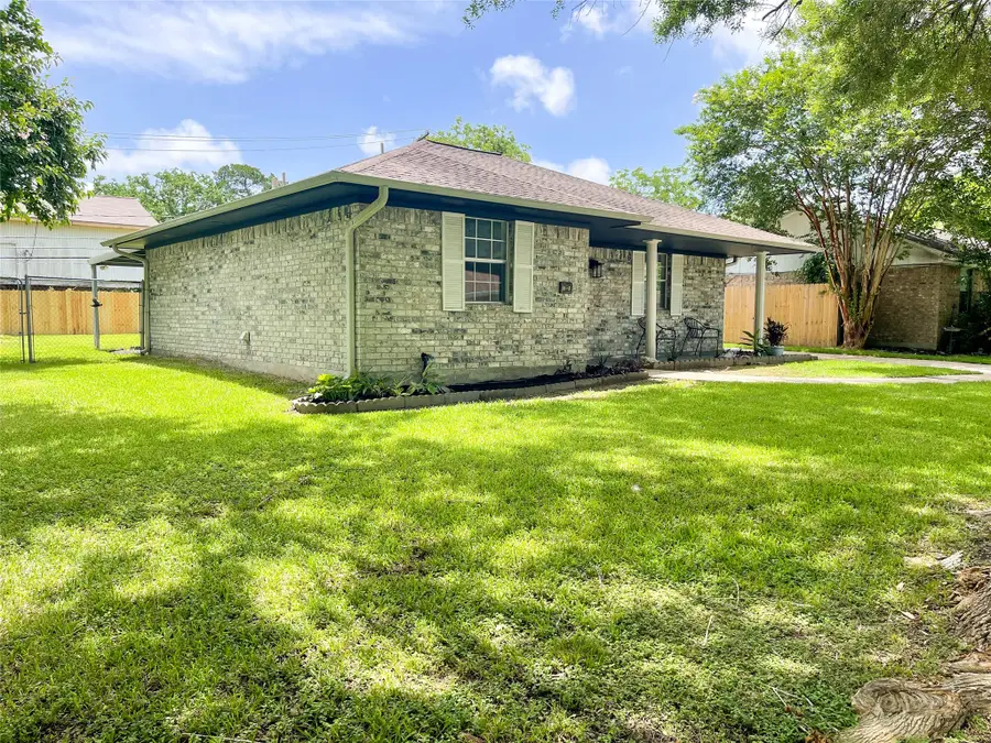 7021 Smith Drive, Hitchcock, TX 77563 - #3