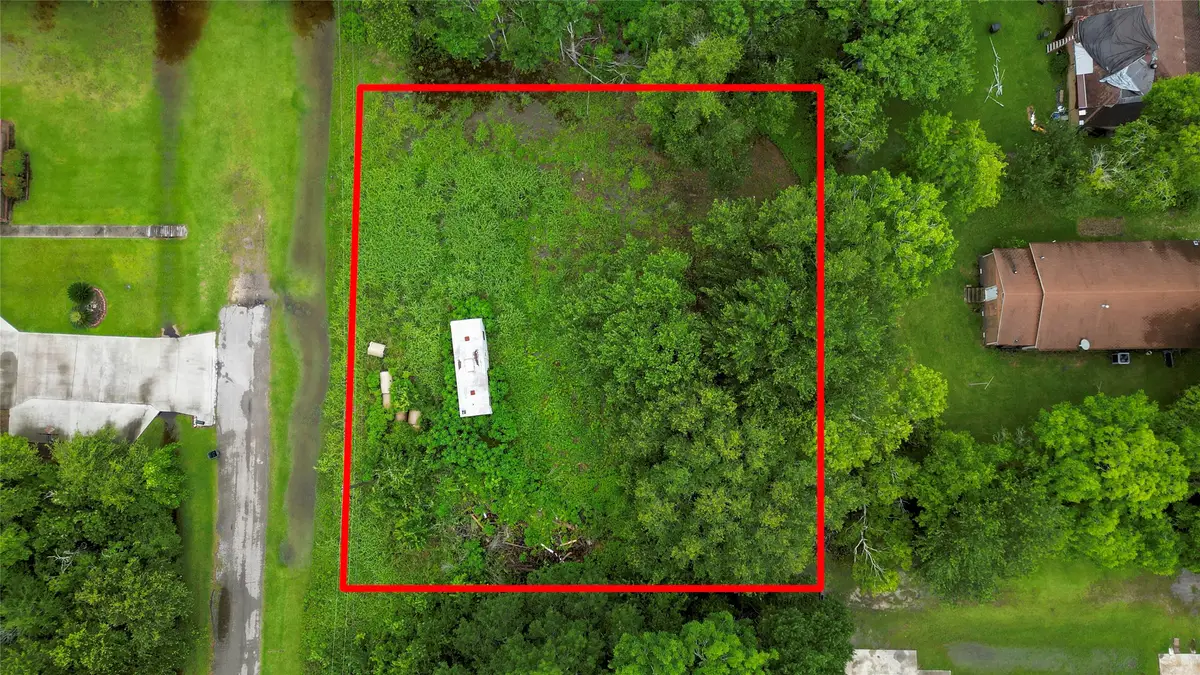 6702 Lewis Rd, Hitchcock, TX 77563 - #1