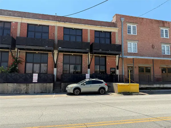 915 N San Jacinto Street #1D, Houston, TX 77002