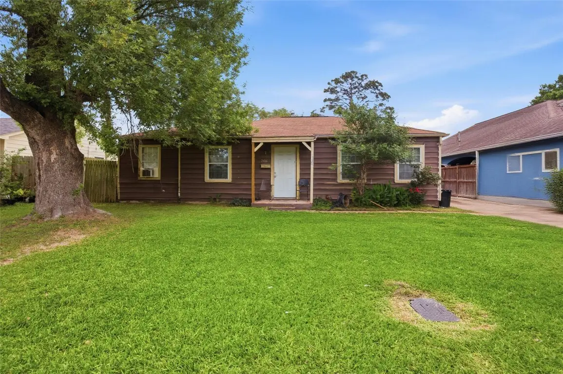 2106 6th Street, Galena Park, TX 77547 - #1