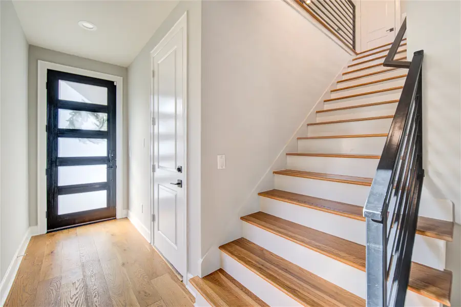 820 Wakefield Drive #A, Houston, TX 77018 - Image #2