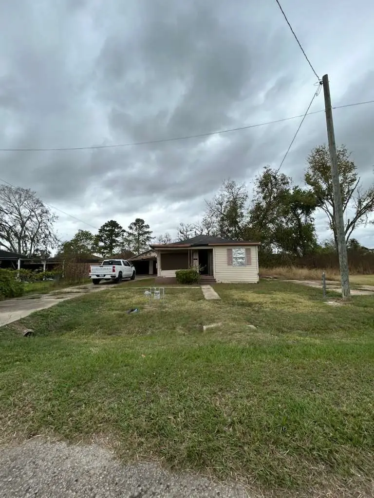 312 Willow Street, Sweeny, TX 77480 - Image #1