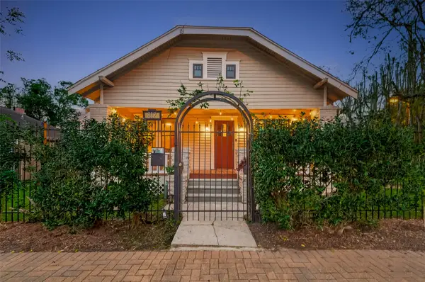 817 Henderson Street, Houston, TX 77007