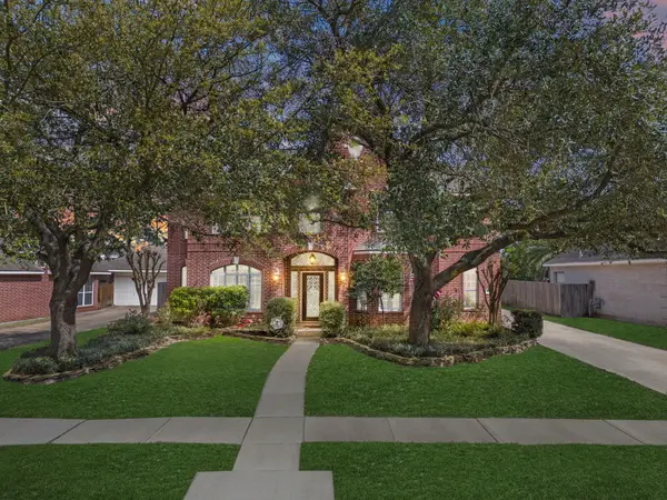 16818 Sandestine Drive, Houston, TX 77095