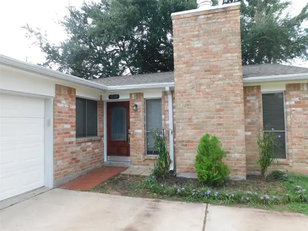 2754 Quarry Hill Road, Sugar Land, TX 77478