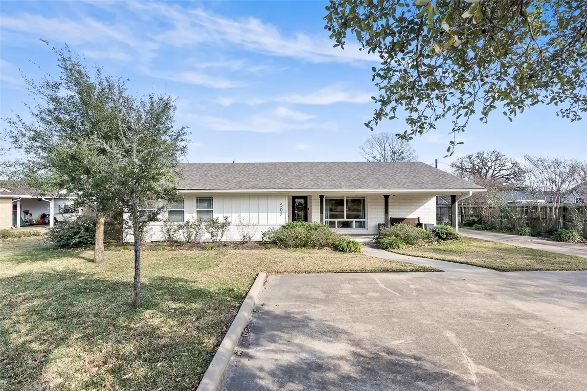 507 Crescent Drive, Bryan, TX 77801 - Image #1