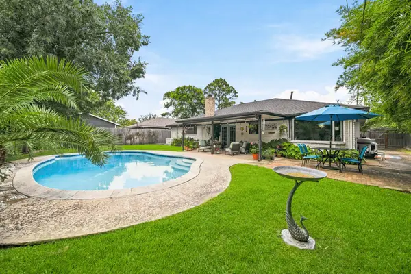 8835 Eldora Drive, Houston, TX 77080