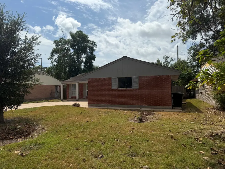 4327 Oakside Drive, Houston, TX 77053 - #3